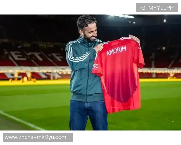 阿莫林质疑中迎转机曼联高层全力支持夏季转会前景令人期待